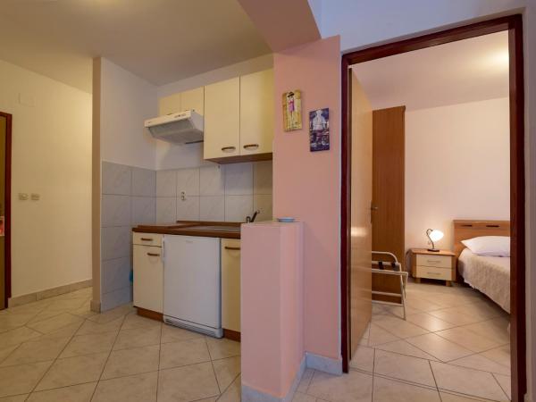 Hotel Aurora : photo 7 de la chambre suite 1 chambre avec balcon