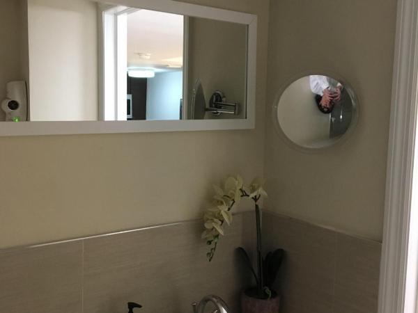 2 Bedroom Ocean Drive Newly Renovated : photo 10 de la chambre appartement 2 chambres