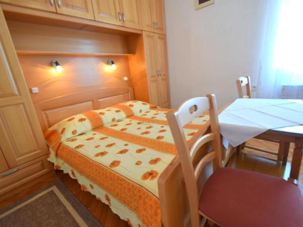 Guest House Keti : photo 3 de la chambre chambre lits jumeaux/double