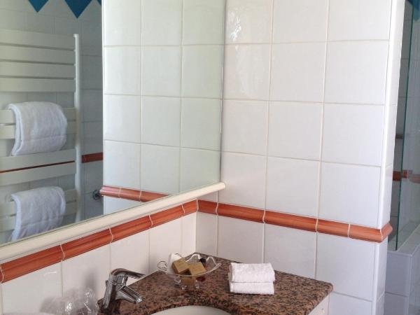 Le Querrien : photo 6 de la chambre chambre double prestige avec vue sur mer