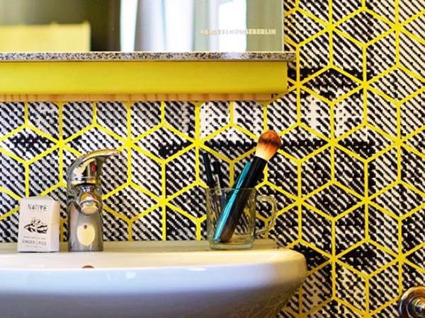 Amstel House Hostel : photo 4 de la chambre chambre lits jumeaux avec salle de bains commune