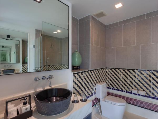 Oriental Heritage Residence : photo 4 de la chambre suite deluxe avec lit king-size