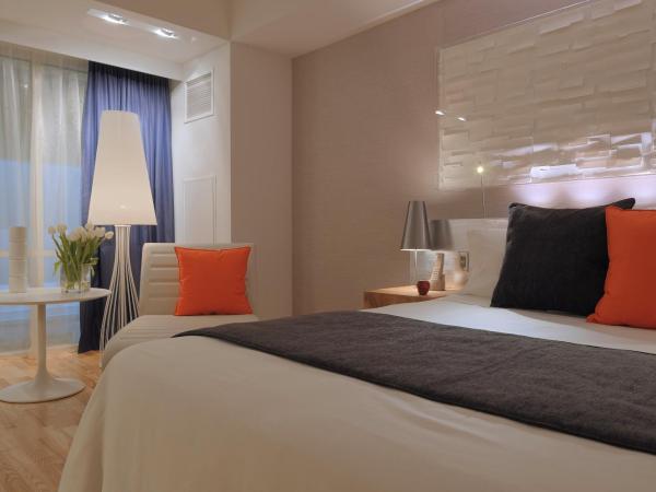 Radisson Blu Aqua Hotel, Chicago : photo 2 de la chambre chambre lit king-size - vue sur ville - non-fumeurs