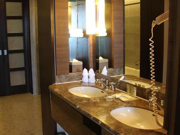 Thistle Port Dickson Resort : photo 10 de la chambre suite premium