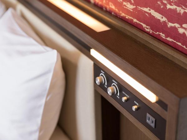 HOTEL MYSTAYS Kyoto Shijo : photo 4 de la chambre chambre lit queen-size supérieure - non-fumeurs