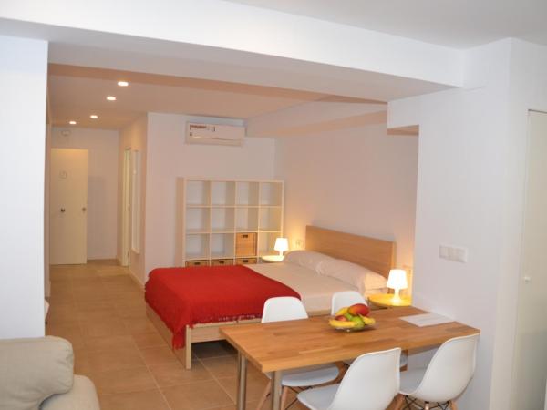 Bet Apartments - Abastos : photo 5 de la chambre studio familial