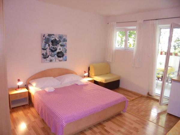 Apartments Kovačić : photo 6 de la chambre studio avec balcon (2 adultes)