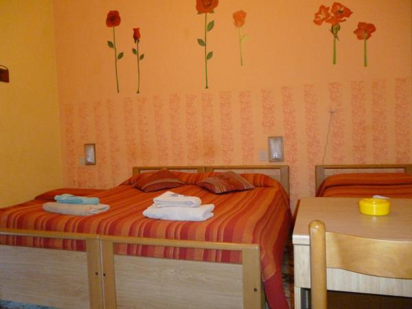 Hotel San Giovanni : photo 4 de la chambre chambre quadruple