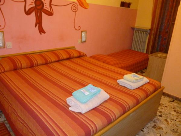 Hotel San Giovanni : photo 6 de la chambre chambre triple