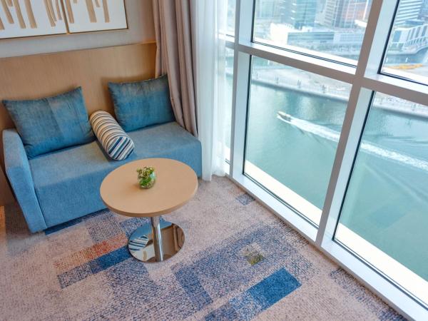Canal Central Hotel Business Bay : photo 4 de la chambre chambre premium avec accès gratuit plage privée de l'hôtel à palm - jumeirah - vue sur burj khalifa