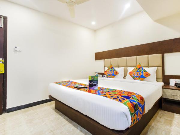 FabHotel Crown Suites : photo 3 de la chambre chambre double supérieure