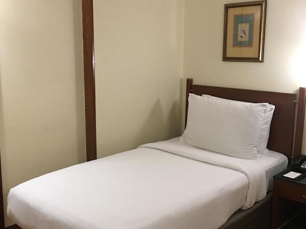 The Shalimar Hotel, Kemps Corner : photo 4 de la chambre chambre zen.