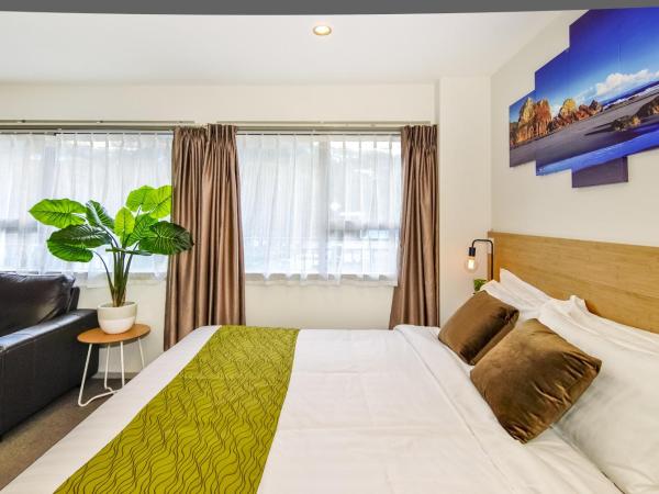 Newlands Court Motel : photo 2 de la chambre suite familiale