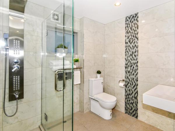 Newlands Court Motel : photo 2 de la chambre suite 2 chambres