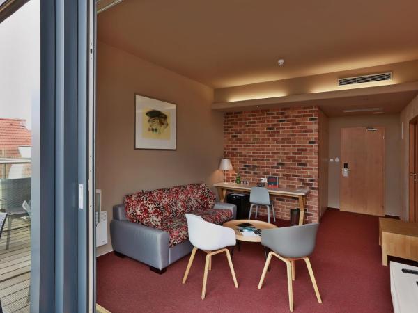 Absolutum Wellness Hotel : photo 6 de la chambre suite deluxe avec balcon