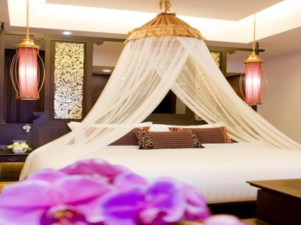 Siripanna Villa Resort & Spa Chiang Mai -SHA Extra Plus : photo 1 de la chambre grande chambre double de luxe lanna