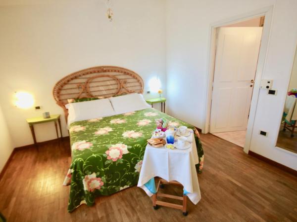 Il Profumo Di Ginestre : photo 1 de la chambre chambre double avec salle de bains privative