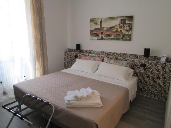 Affittacamere Verona in : photo 6 de la chambre chambre lit king-size