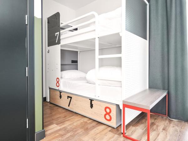 Generator Madrid : photo 2 de la chambre lit dans dortoir pour femmes de 8 lits