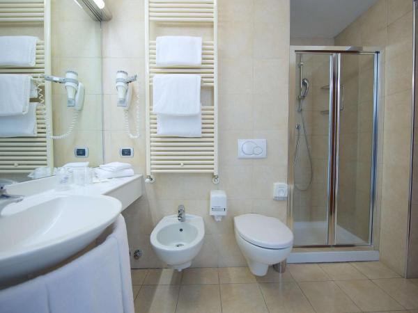 Best Western Crystal Palace Hotel : photo 5 de la chambre chambre lits jumeaux standard