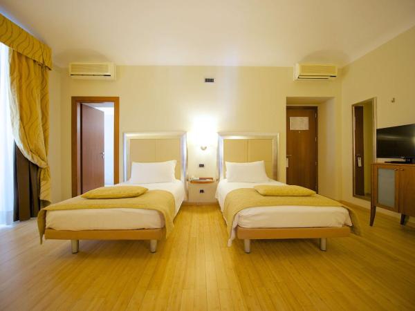 Best Western Crystal Palace Hotel : photo 7 de la chambre chambre lits jumeaux standard