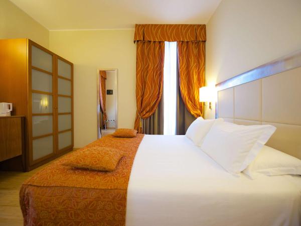 Best Western Crystal Palace Hotel : photo 5 de la chambre chambre standard lit queen-size