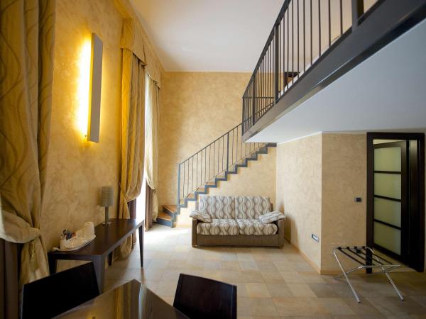 Best Western Crystal Palace Hotel : photo 10 de la chambre chambre familiale avec lit king-size et lit queen-size