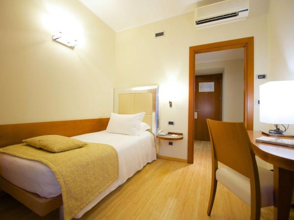 Best Western Crystal Palace Hotel : photo 8 de la chambre chambre simple standard