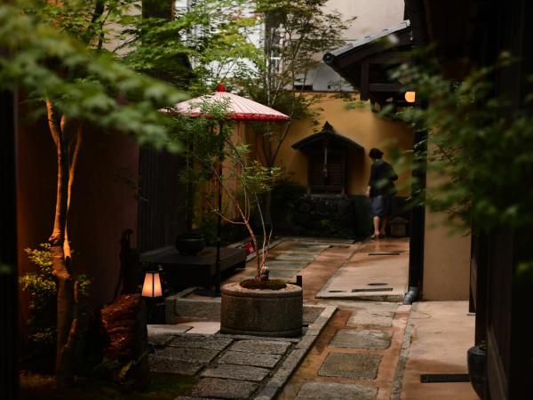 Yado Kiramachi : photo 7 de la chambre chambre familiale avec salle de bains