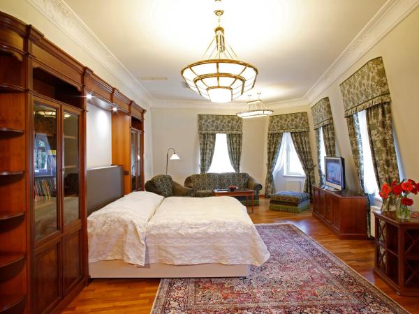 Spa Hotel Schlosspark : photo 6 de la chambre suite présidentielle avec accès piscine et centre de bien-Être