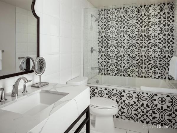 La Valencia Hotel : photo 2 de la chambre chambre classique avec 2 lits queen-size