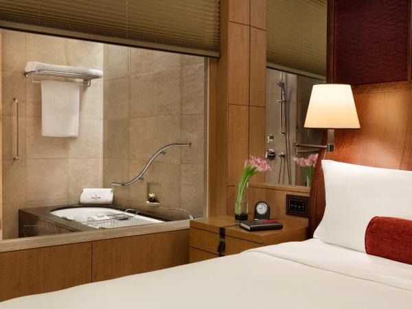 Shangri-La Tokyo : photo 5 de la chambre chambre lits jumeaux de luxe impériale - vue sur jardin