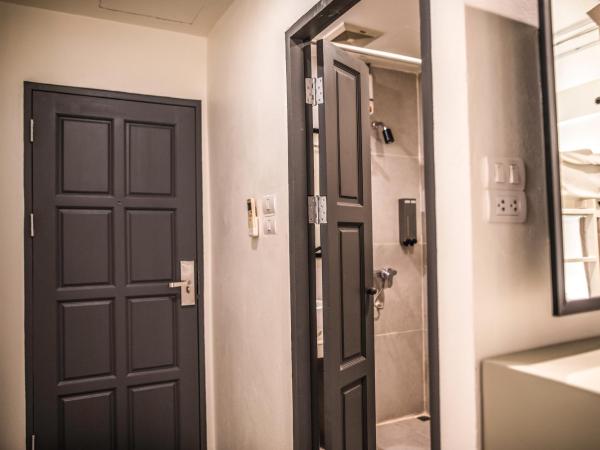 Jam Hostel Bangkok : photo 7 de la chambre lit dans dortoir mixte de 8 lits