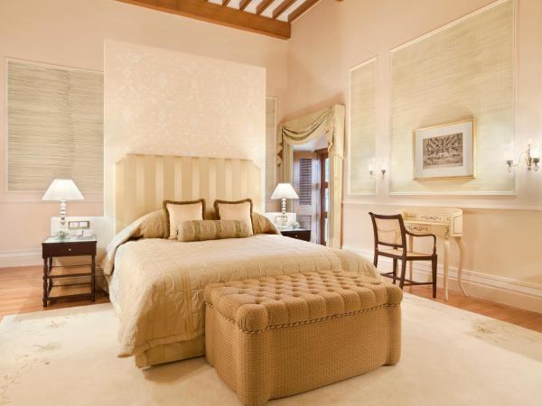 Taj Falaknuma Palace : photo 1 de la chambre grande suite royale