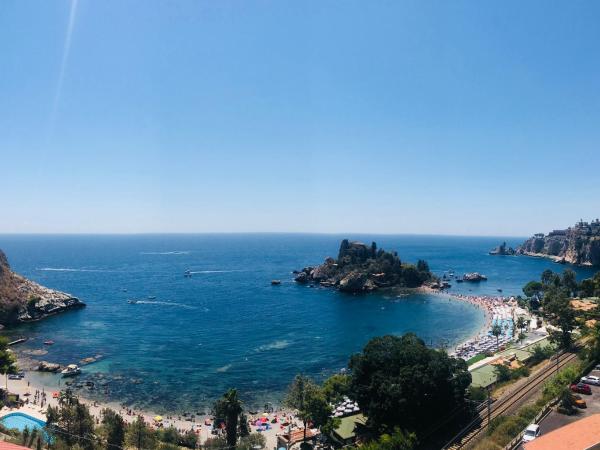 Taormina Panoramic Hotel : photo 4 de la chambre chambre double ou lits jumeaux - vue sur mer
