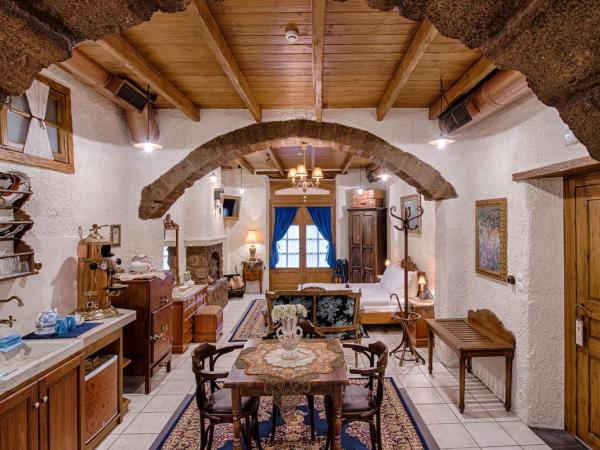 Koukos Rhodian Guesthouse - Adults Only : photo 2 de la chambre hébergement elissavet