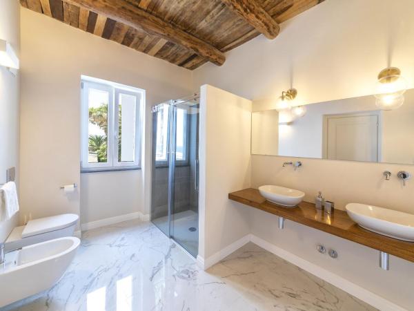 B&B Marina Garden : photo 4 de la chambre chambre double - vue sur mer