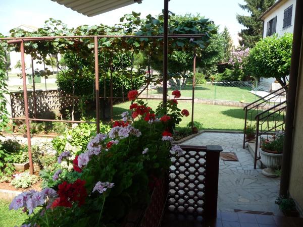 Apartments Milka : photo 2 de la chambre chambre double avec salle de bains privative