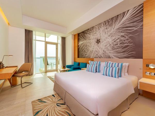 Royal Central Hotel and Resort The Palm : photo 2 de la chambre chambre premium avec accès à la plage privée de l’hôtel - vue sur mer