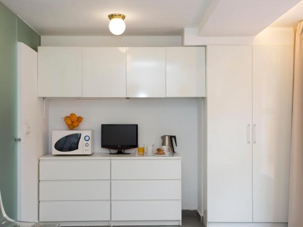 SingularStays Botanico 29 Rooms : photo 4 de la chambre chambre double avec patio