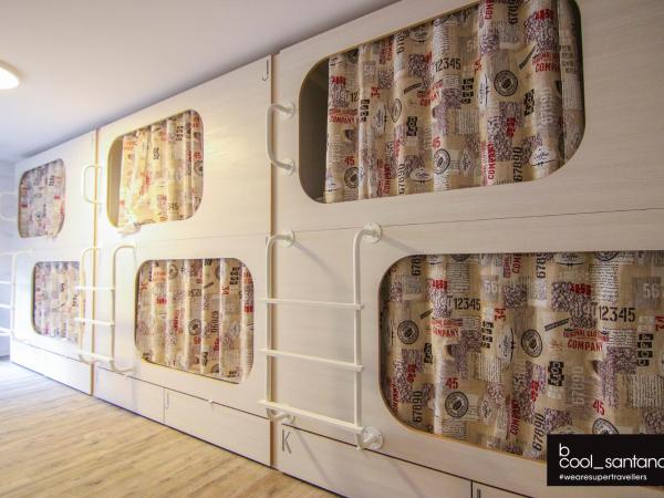 Enjoy Santander : photo 2 de la chambre lits superposés dans dortoir mixte de 12 lits