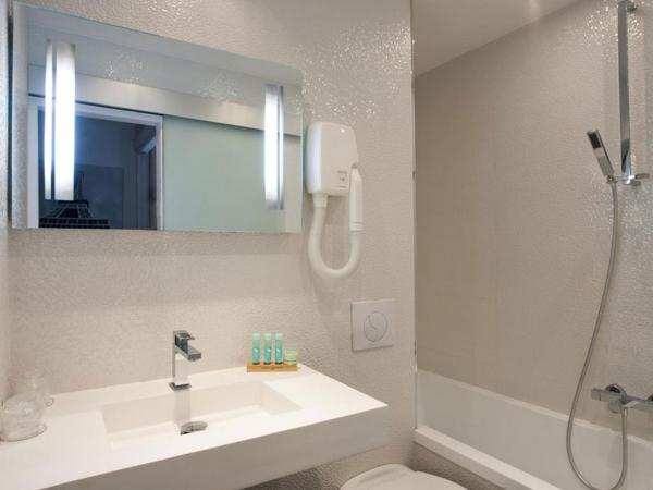 Hotel Ile de France Opéra : photo 4 de la chambre chambre double