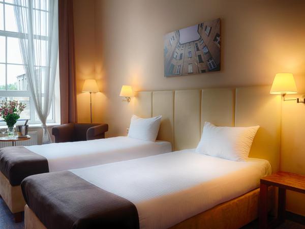 Focus Hotel Łódź : photo 3 de la chambre chambre lits jumeaux
