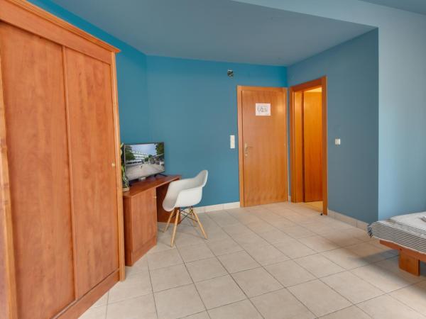 B&B Galija : photo 1 de la chambre chambre triple