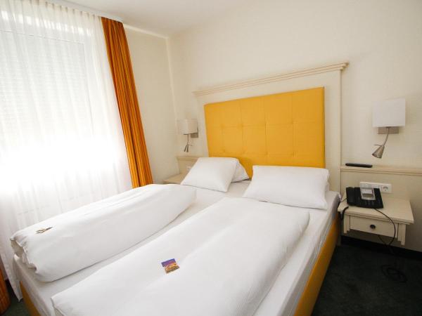 Hotel Leopold : photo 7 de la chambre chambre triple