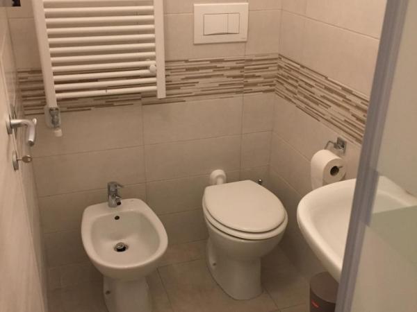 B&b Opuntia : photo 2 de la chambre chambre double ou lits jumeaux avec salle de bains privative