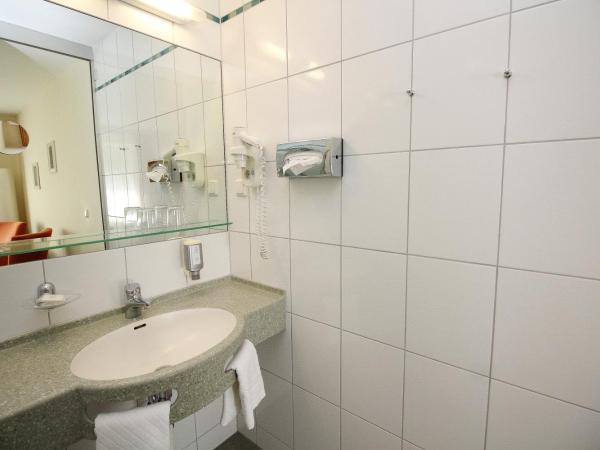 Hotel Leopold : photo 5 de la chambre chambre double standard