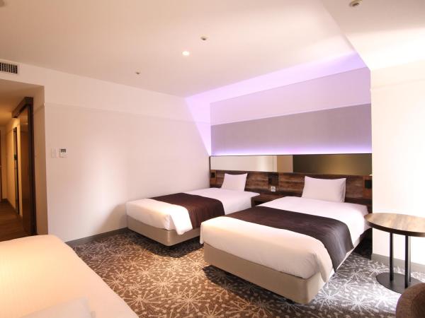 Quintessa Hotel Sapporo : photo 2 de la chambre chambre lits jumeaux de luxe avec canapé-lit - non-fumeurs