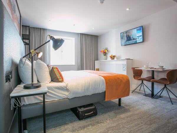 Grafton Street Studios by City Break Apartments : photo 10 de la chambre studio vue sur la ville