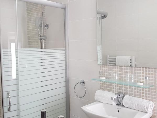 Le Vauban : photo 1 de la chambre suite - vue sur ville